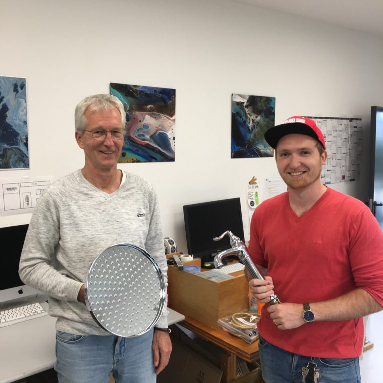 3A9D9C35-7125-456F-B2F6-756F7E2A1948