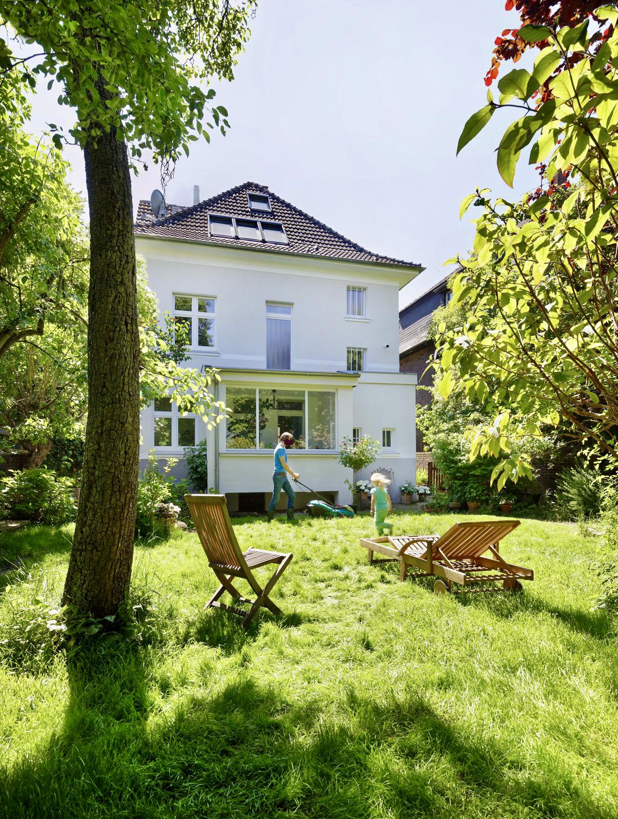 0FADC7C7-3BEB-4441-8CEB-2461F1380DB3 Garten Stadtvilla