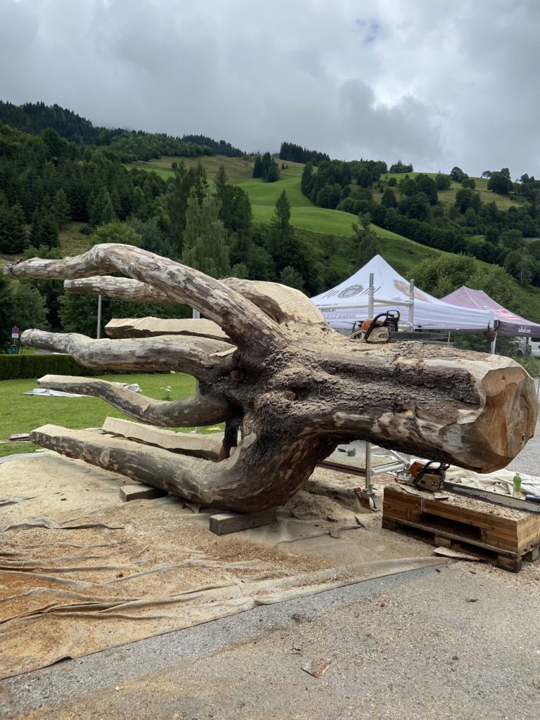 Holzsymposium 2021 im Zentrum von Saalbach-Hinterglemm